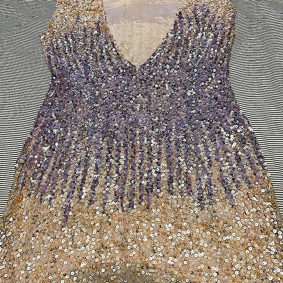 Blumarine dress size 40 Europe, authentic 💯 dress so elegant and beautiful - Picture 5 of 10